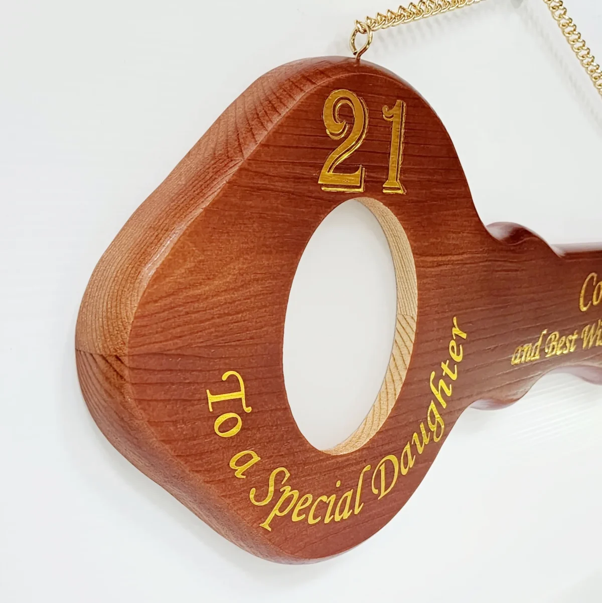 21st Wooden Key with Gold Foil Printing "To a Special Daughter" - SJ2420