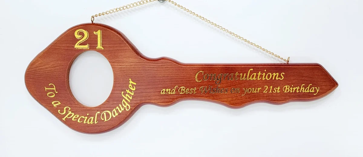 21st Wooden Key with Gold Foil Printing "To a Special Daughter" - SJ2420