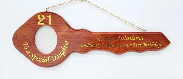 21st Wooden Key with Gold Foil Printing "To a Special Daughter" - SJ2420