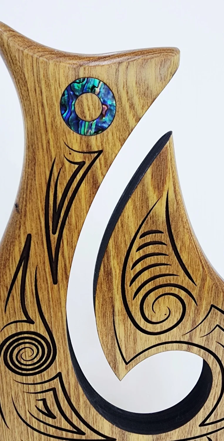305mm Māori Matau (Fish Hook) Carving – Handcrafted Pacific Rimu Wood Award - MD052