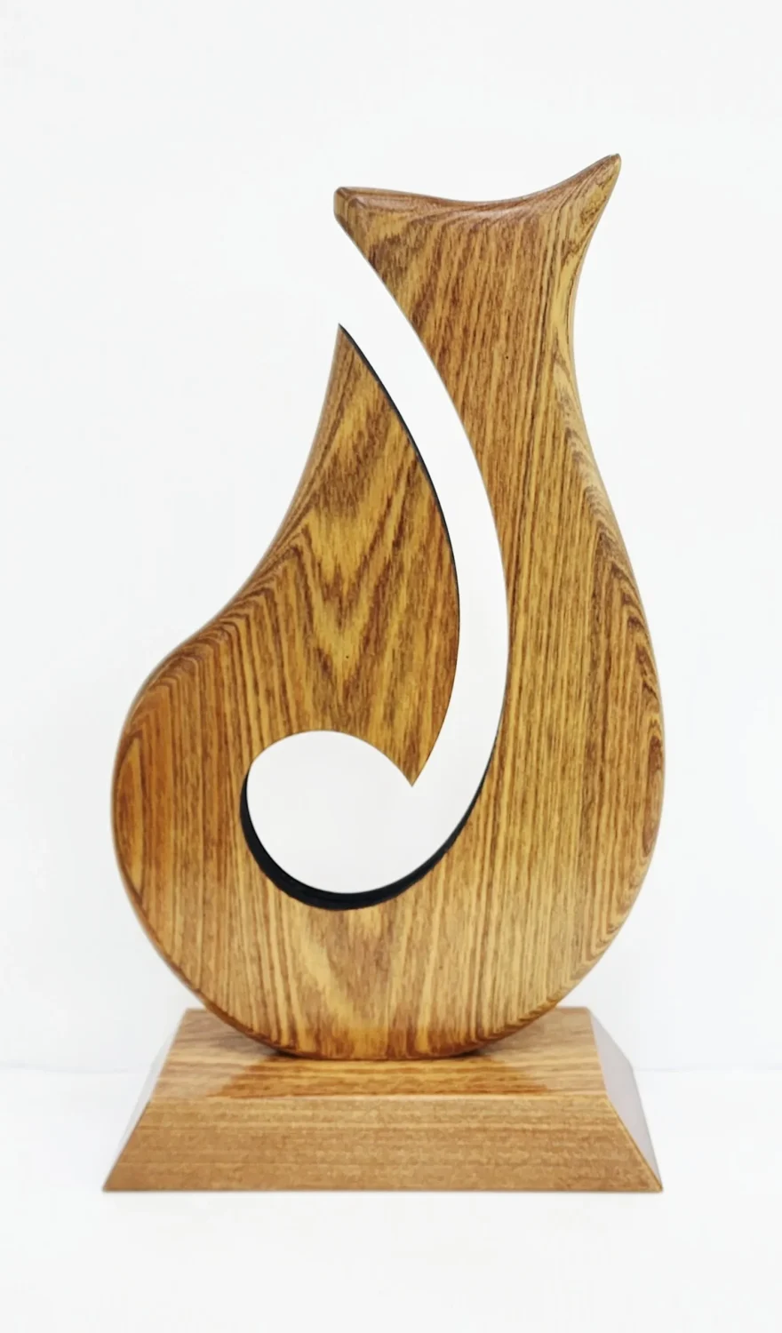 305mm Māori Matau (Fish Hook) Carving – Handcrafted Pacific Rimu Wood Award - MD052