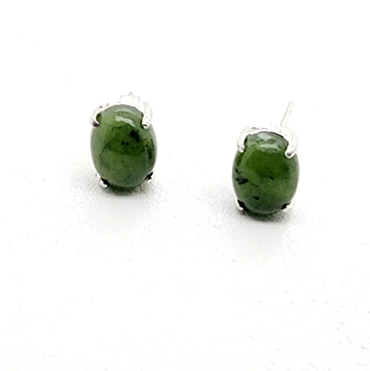 6mm x 8mm Oval NZ Greenstone Stud Earrings - GES60.19