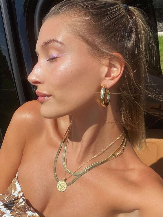 eye-catching pendant