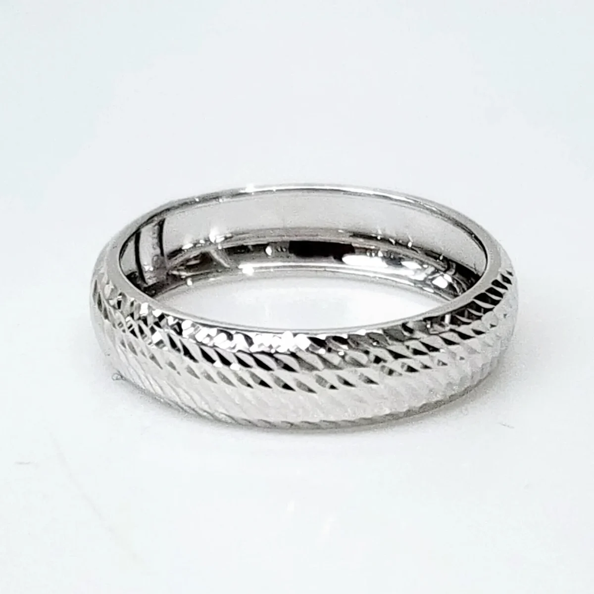 9ct White Gold 5mm Wide Diamond Cut Half Round Wedding Ring