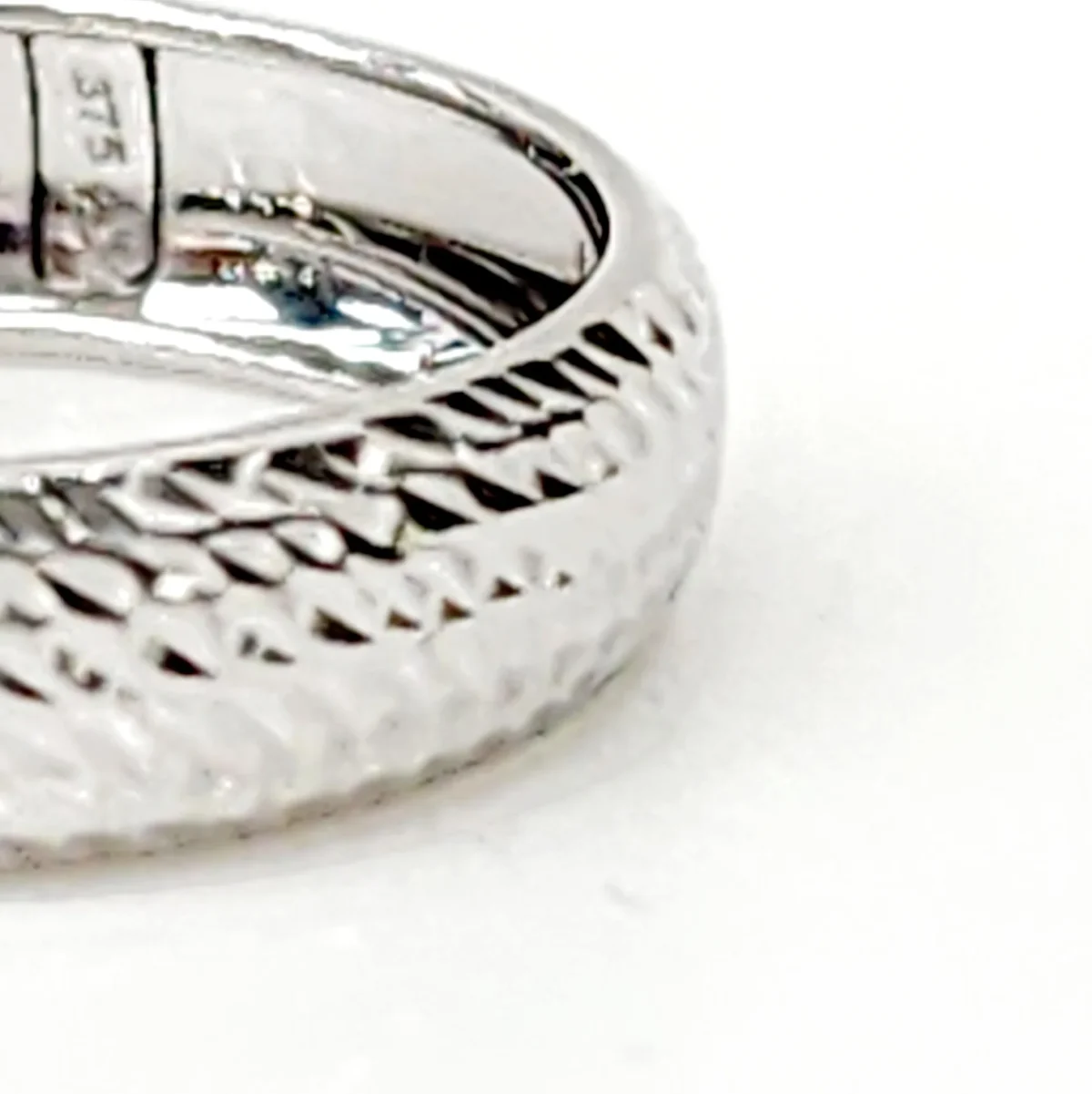9ct White Gold 5mm Wide Diamond Cut Half Round Wedding Ring