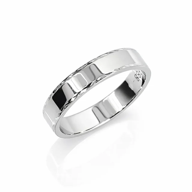 9ct White Gold Gents Diamond Cut Edge Ring, 4mm, Size P - F88/4