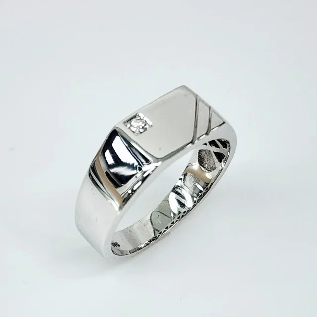 9ct White Gold Gents Signet Ring with Diamond Setting - D8180/9W