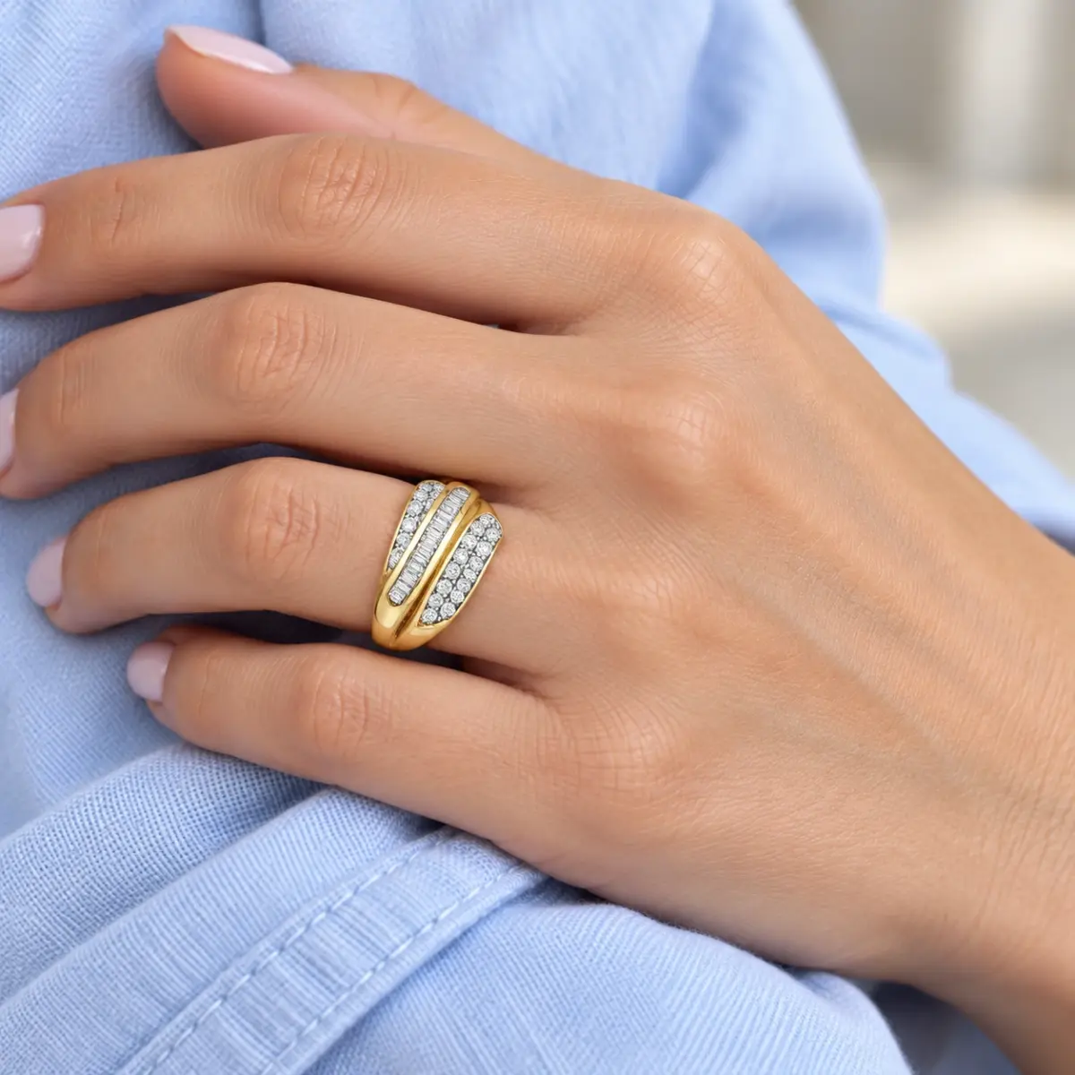 9ct Yellow Diamond Crossover Diamond Ring with 0.50ct TDW
