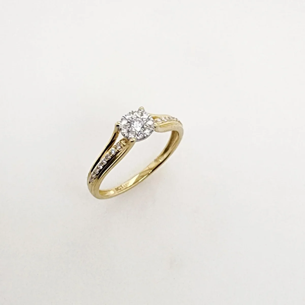 9ct Yellow Gold 0.22ct Lab-Grown Diamond Cluster Engagement Ring - AURG1108
