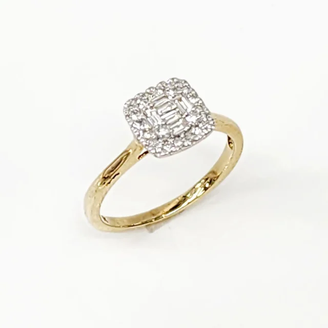 9ct Yellow Gold 0.25ct Diamond Cushion Shaped Shaped Cluster Ring - IGR38230