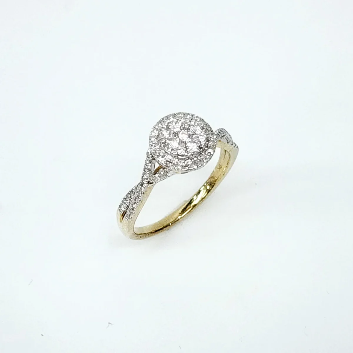 9ct Yellow Gold 0.50ct Diamond Set Halo Round Cluster Ring