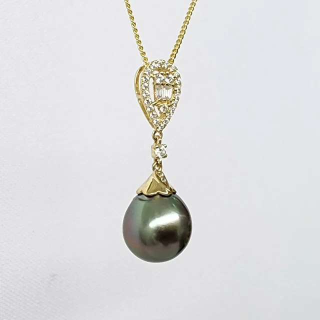 9ct Yellow Gold 11.0-11.50mm Teardrop Tahitian Black Pearl with Cubic Zirconia Setting Pendant - YP20041155/1