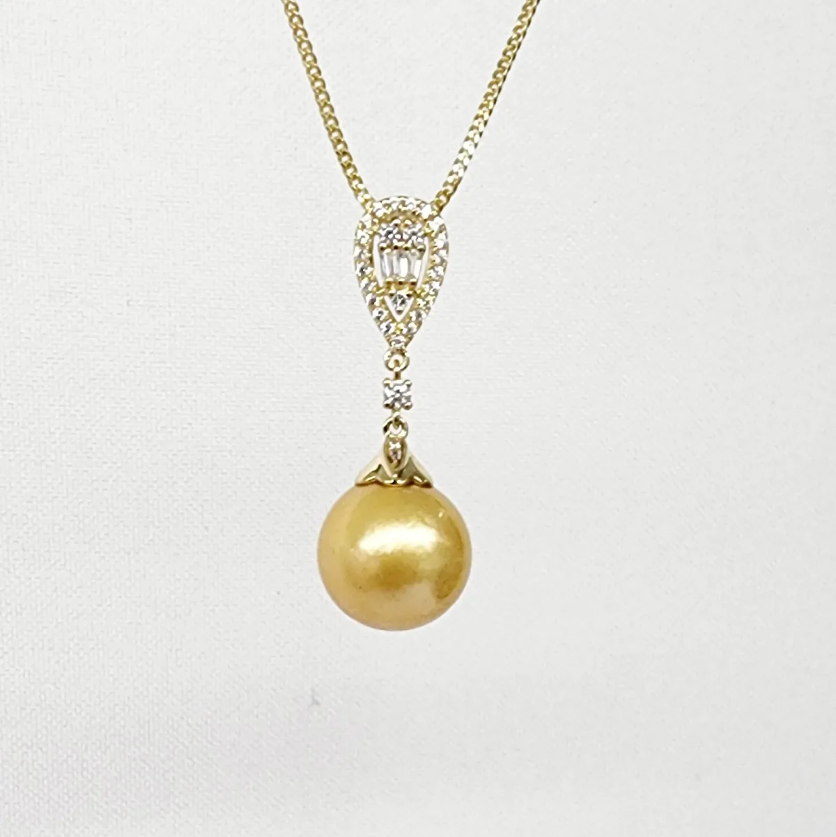 9ct Yellow Gold 12mm Round Southsea Golden Pearl with Cubic Zirconia Setting Pendant - YP20041155/3