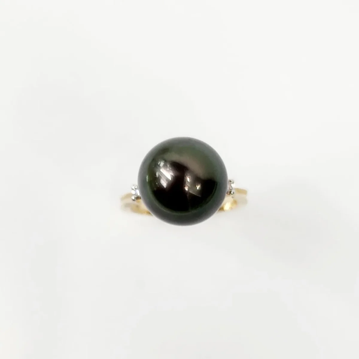 9ct Yellow Gold 13mm Tahitian Black Pearl Ring with Diamond Setting