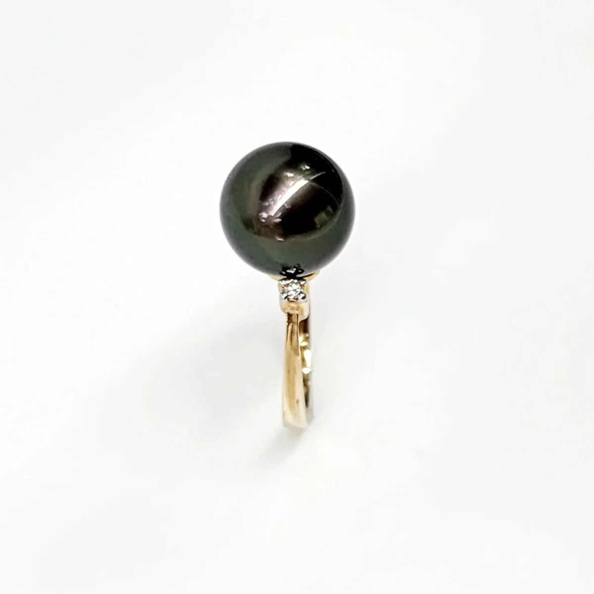 9ct Yellow Gold 13mm Tahitian Black Pearl Ring with Diamond Setting