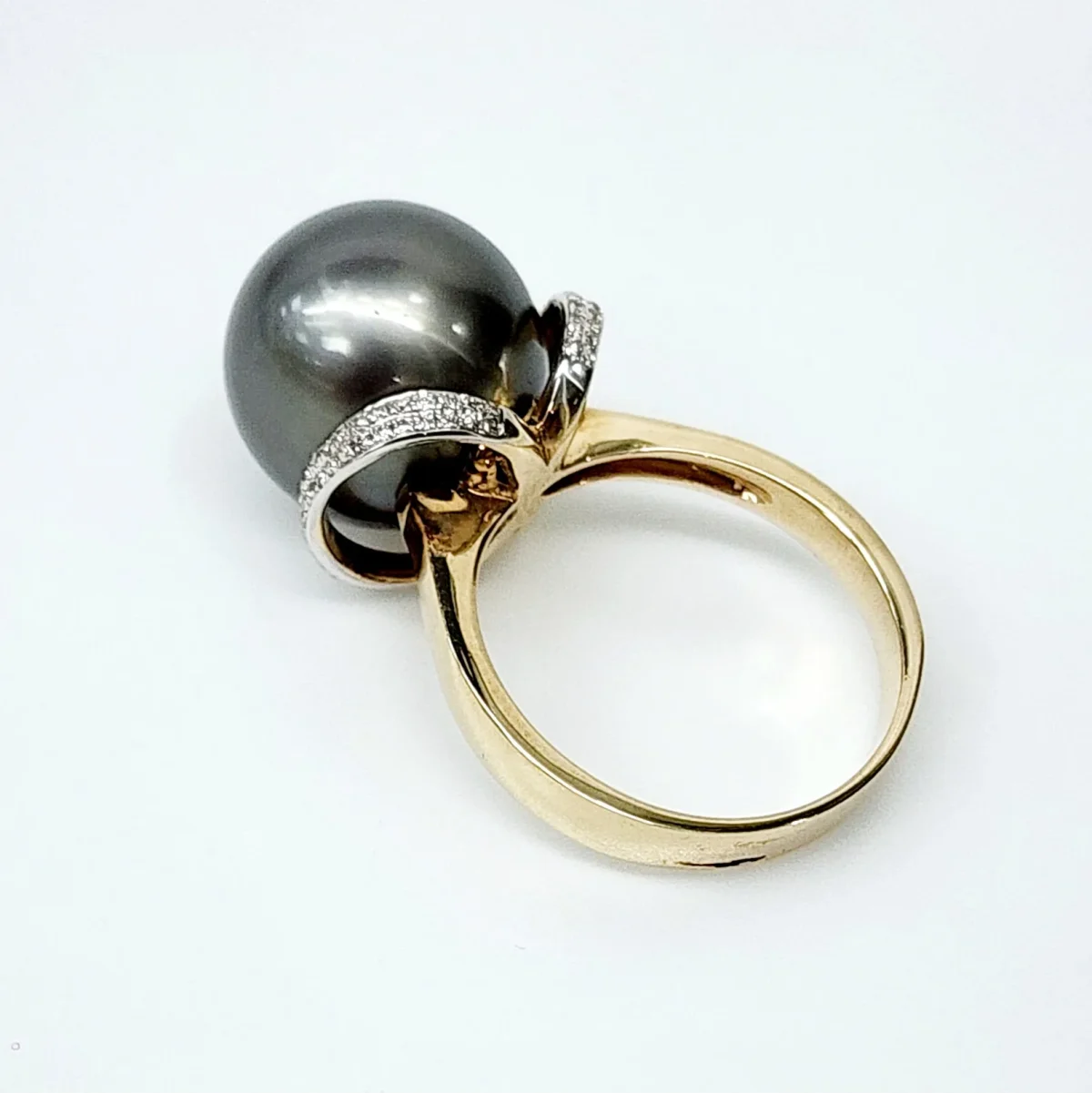 9ct Yellow Gold 14mm Tahitian Black Pearl Ring with Diamond Setting