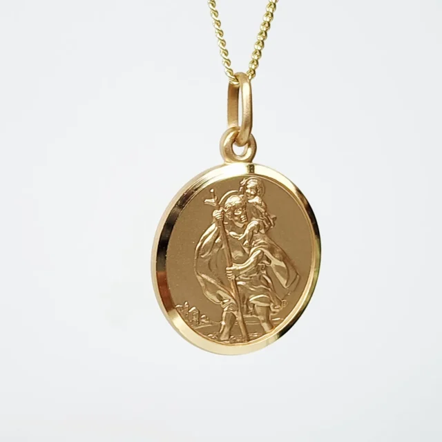 9ct Yellow Gold 18mm Round Saint Christopher Pendant - 5P0034