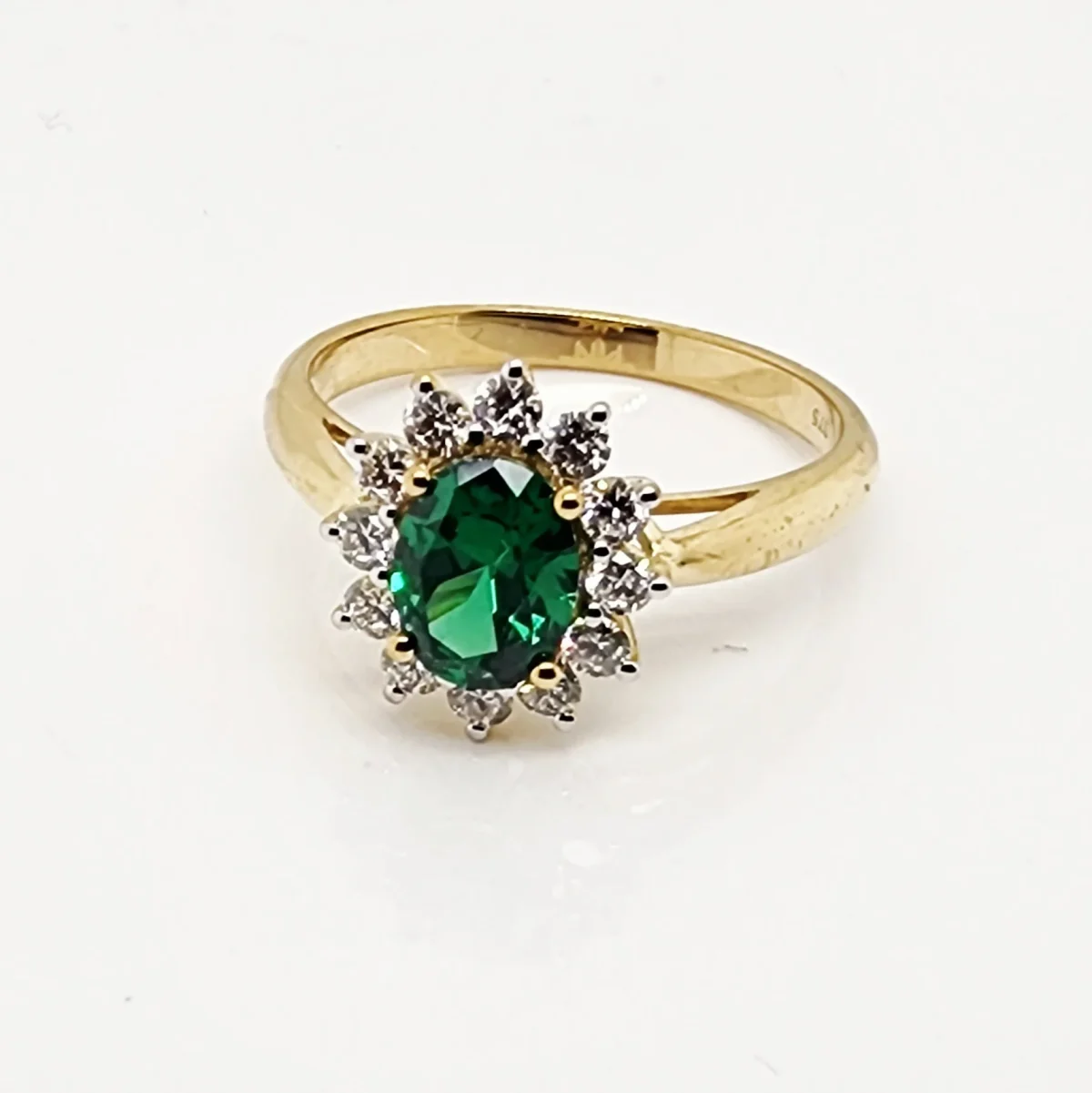9ct Yellow Gold 6 x 8 Oval Created Emerald with 0.54ct LAB Diamond Halo Setting - D/A469CELGD