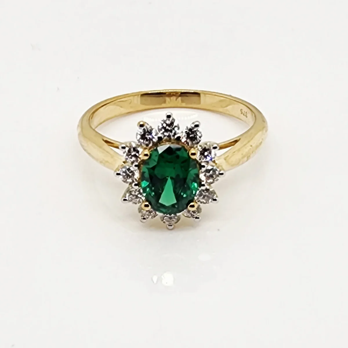 9ct Yellow Gold 6 x 8 Oval Created Emerald with 0.54ct LAB Diamond Halo Setting - D/A469CELGD
