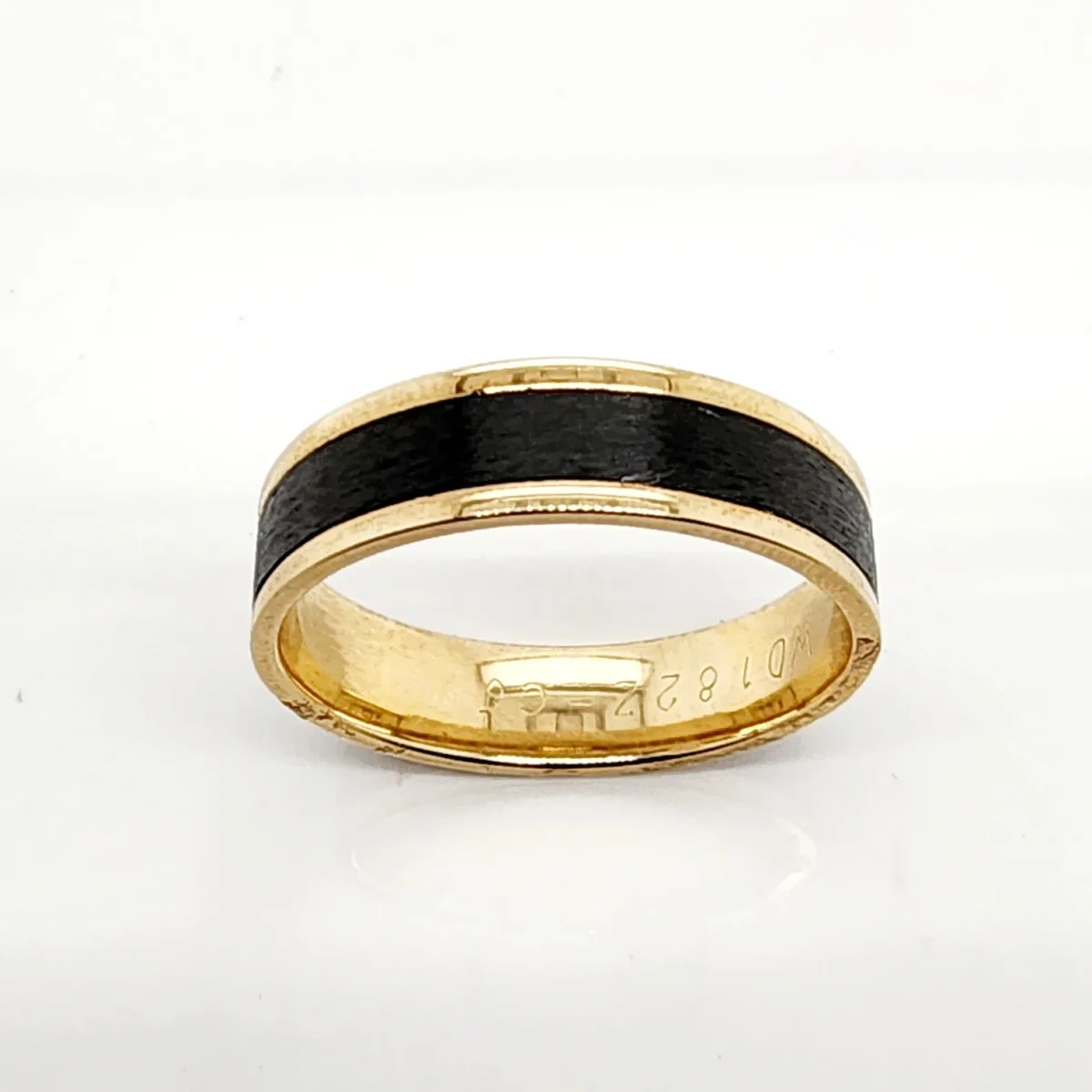 9ct Yellow Gold 6mm Wide Band with Black Zirconium Centre Inlay