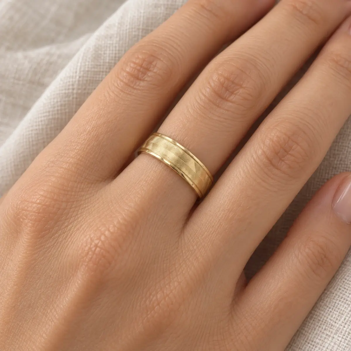 9ct Yellow Gold 6mm Wide Patterned Wedding Band
