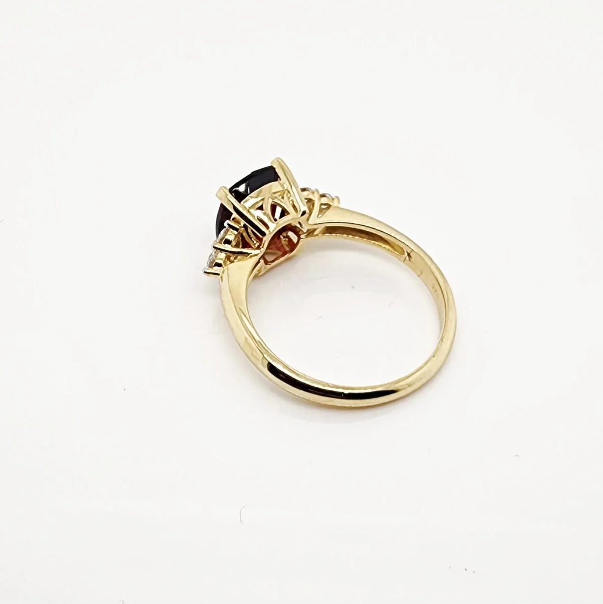 9ct Yellow Gold 8 x 10 Cushion Cut Garnet with 0.25ct Trio LAB Diamond Accents - D/A467GARLGD
