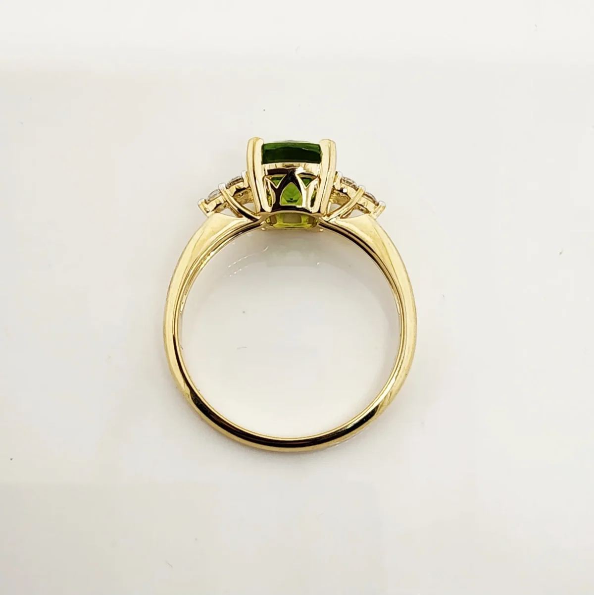 9ct Yellow Gold 8 x 10 Cushion Cut Peridot with 0.25ct Trio LAB Diamond Accents - D/A467PERLGD