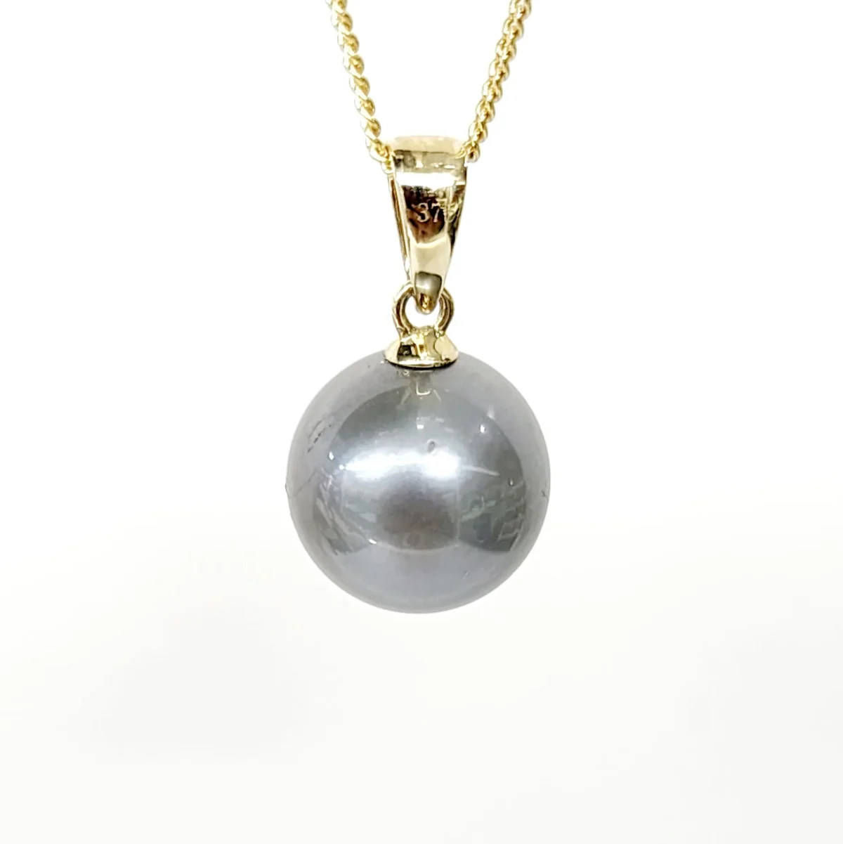 9ct Yellow Gold Cap with12mm Round Tahitian Grey Shade Pearl Pendant