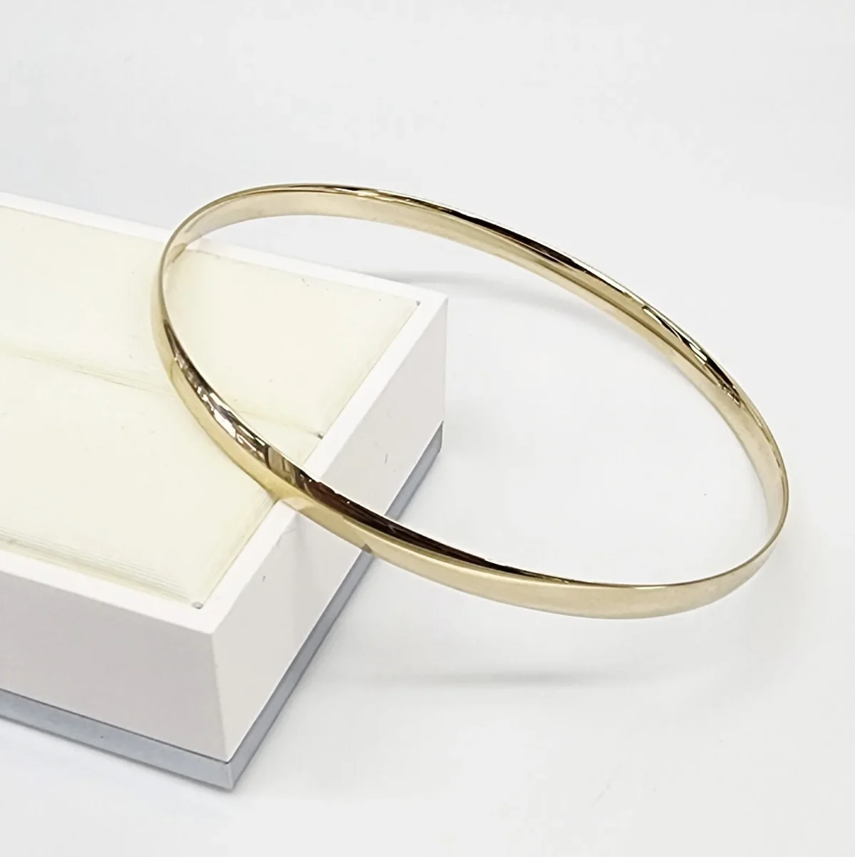 9ct Yellow Gold Classic Half Round 4mm Wide x 65mm Bangle