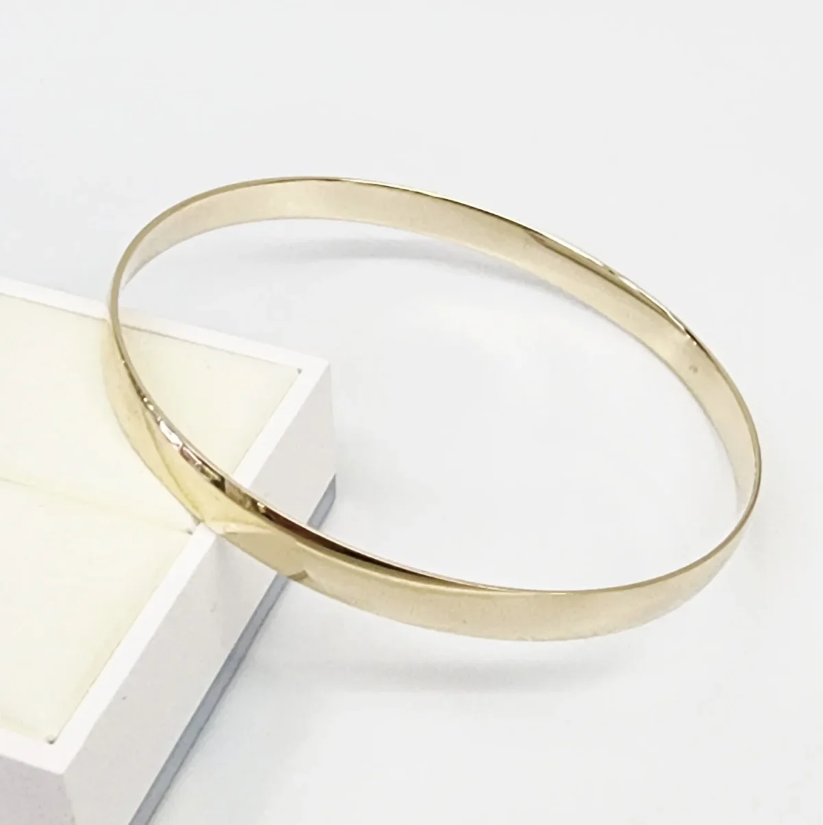 9ct Yellow Gold Classic Half Round 6mm Wide x 65mm Bangle