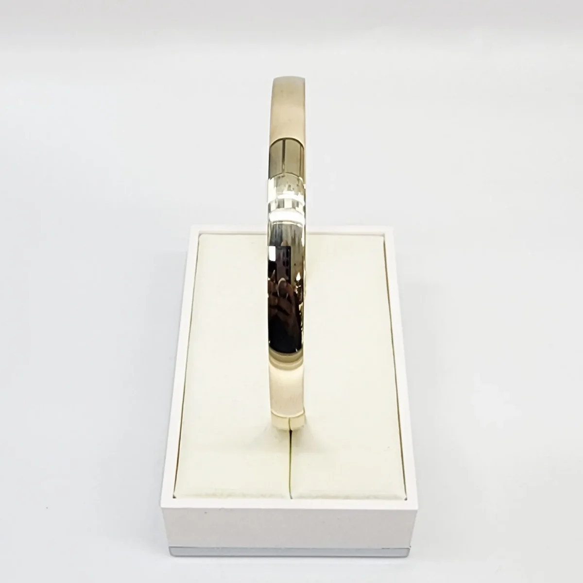 9ct Yellow Gold Classic Half Round 6mm Wide x 65mm Bangle
