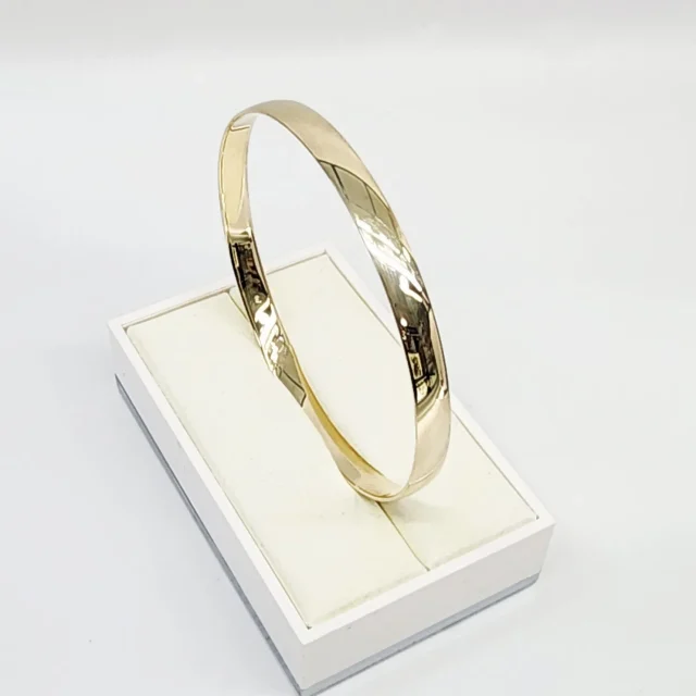 9ct Yellow Gold Classic Half Round 6mm Wide x 65mm Bangle