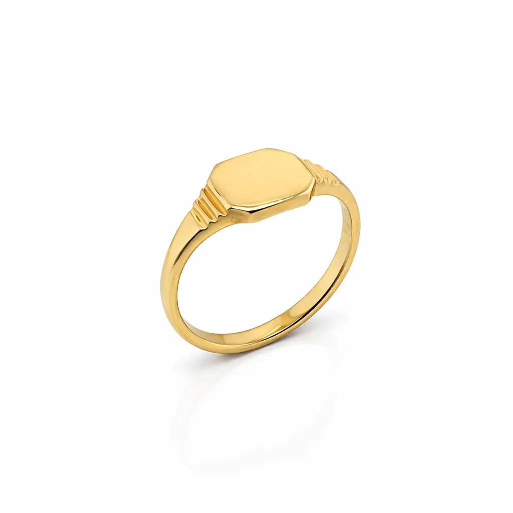 9ct Yellow Gold Classic Signet Ring – 7.7mm x 8.2mm Unisex - LD981X