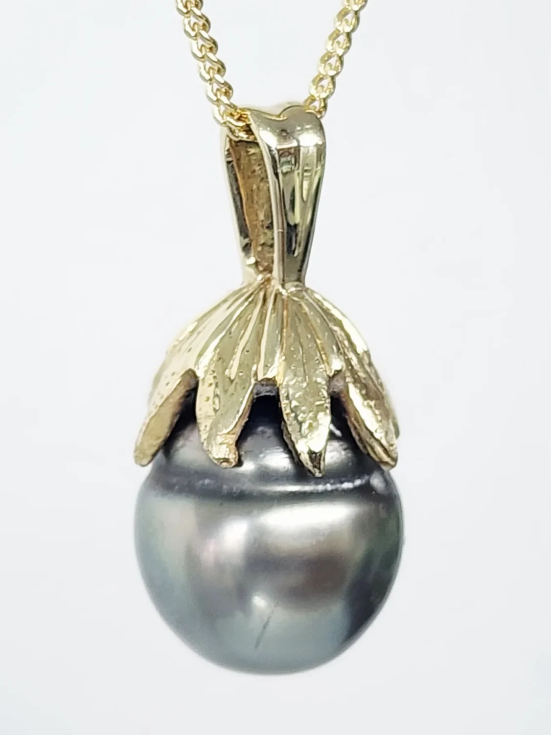 9CT Yellow Gold Cook Island Black Pearl Pendant – 11mm Teardrop Pearl with Solid Gold Cap - 9CTTBZCOOK