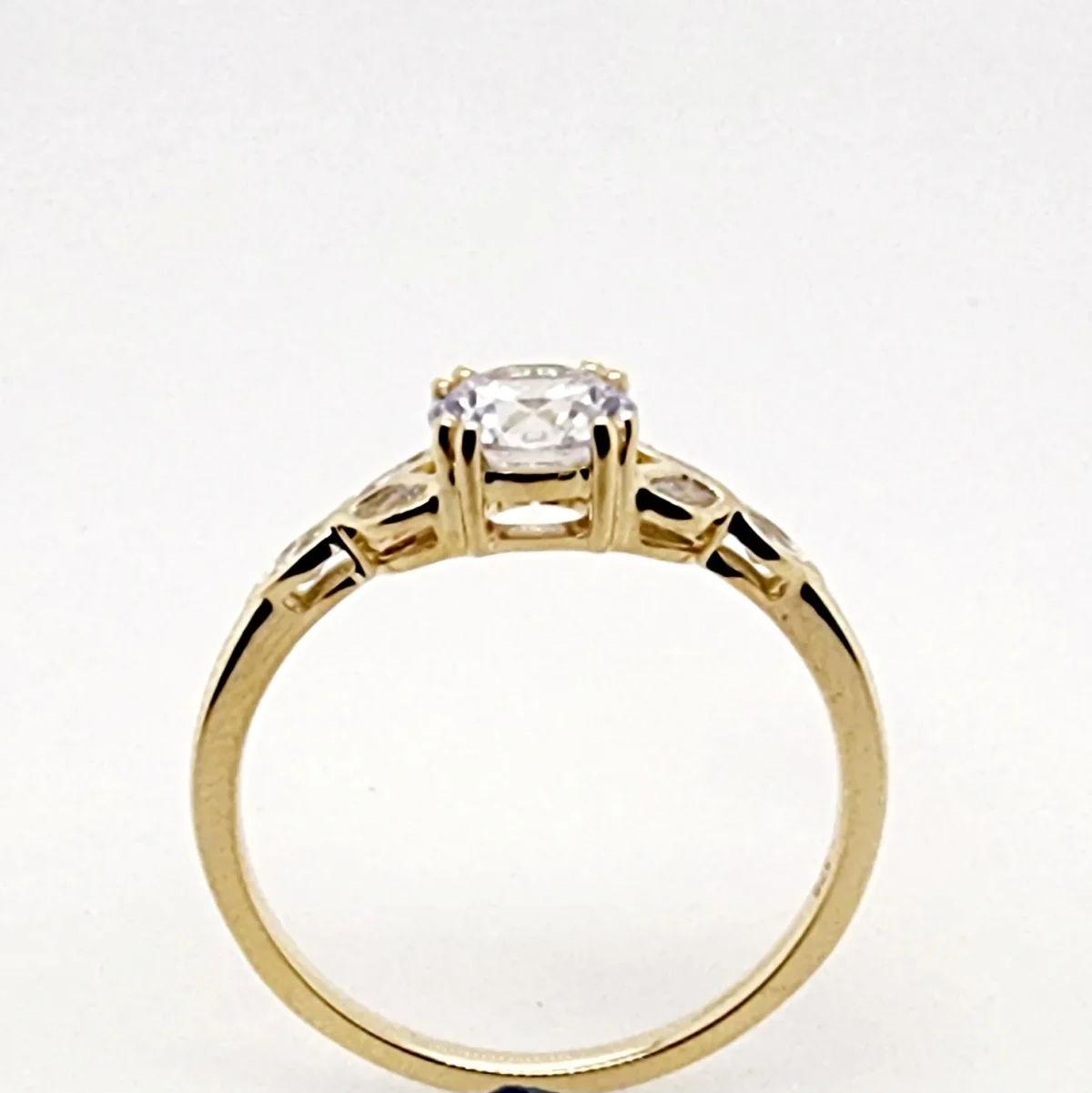 9ct Yellow Gold Cubic Zirconiac Engagement Ring Vintage Petal Vine Leaf Band