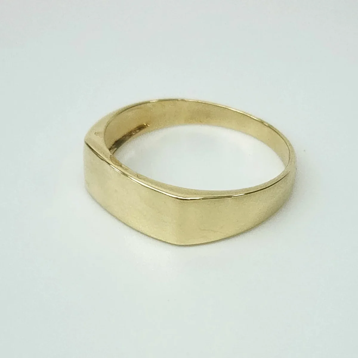 9ct Yellow Gold Curved Rectangle Signet Wedding / Dress Ring - D6598MOD9Y