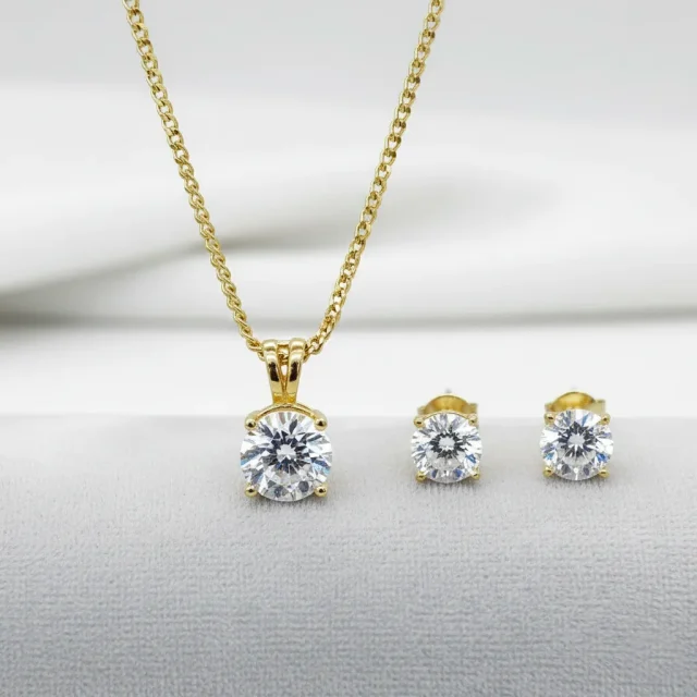 9ct Yellow Gold CZ Pendant & Cushion Cut CZ Stud Earrings Set
