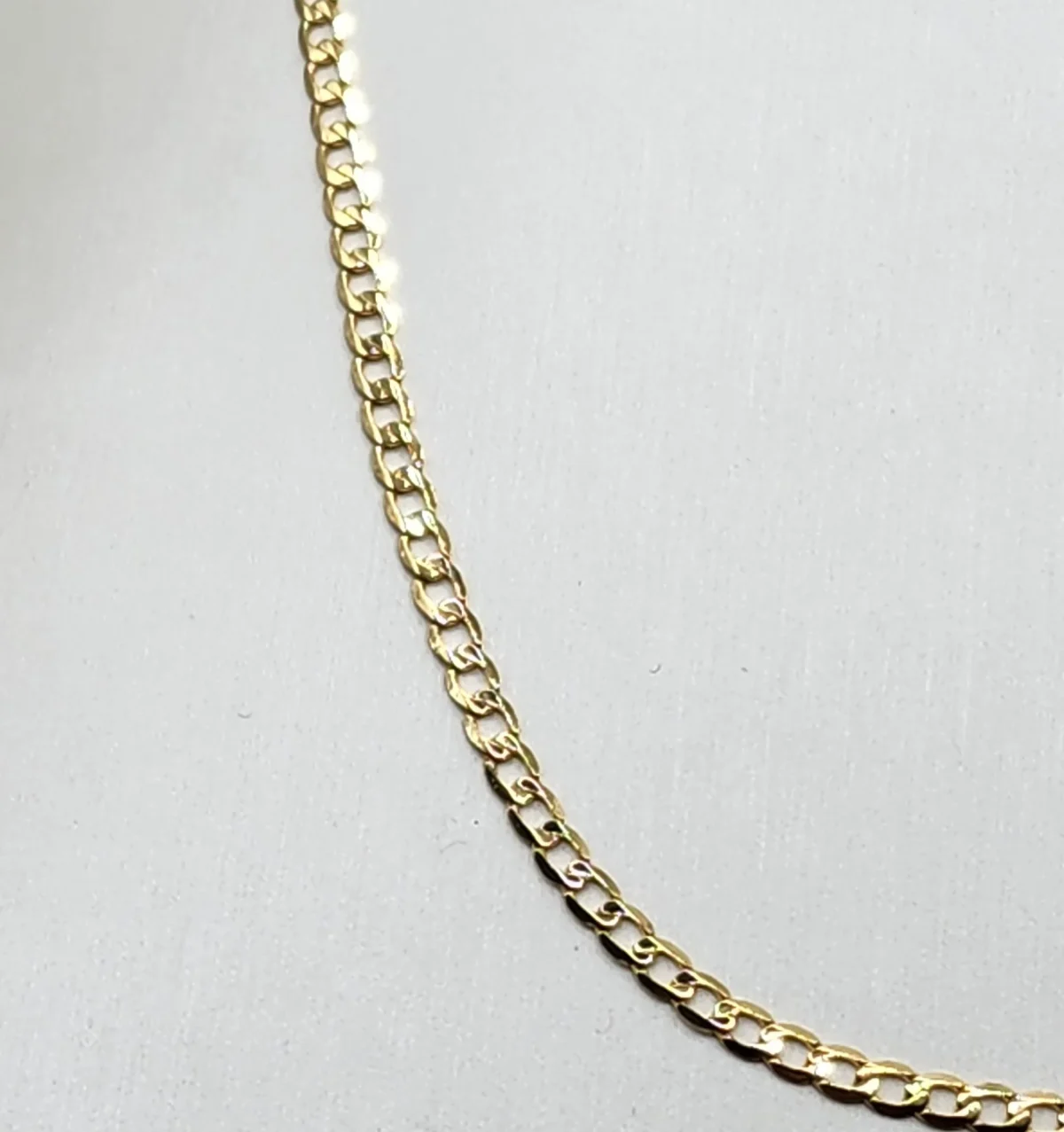 9ct Yellow Gold Diamond Cut Round Edge Open Curb Link 80 Gauge 3.20mm Chain