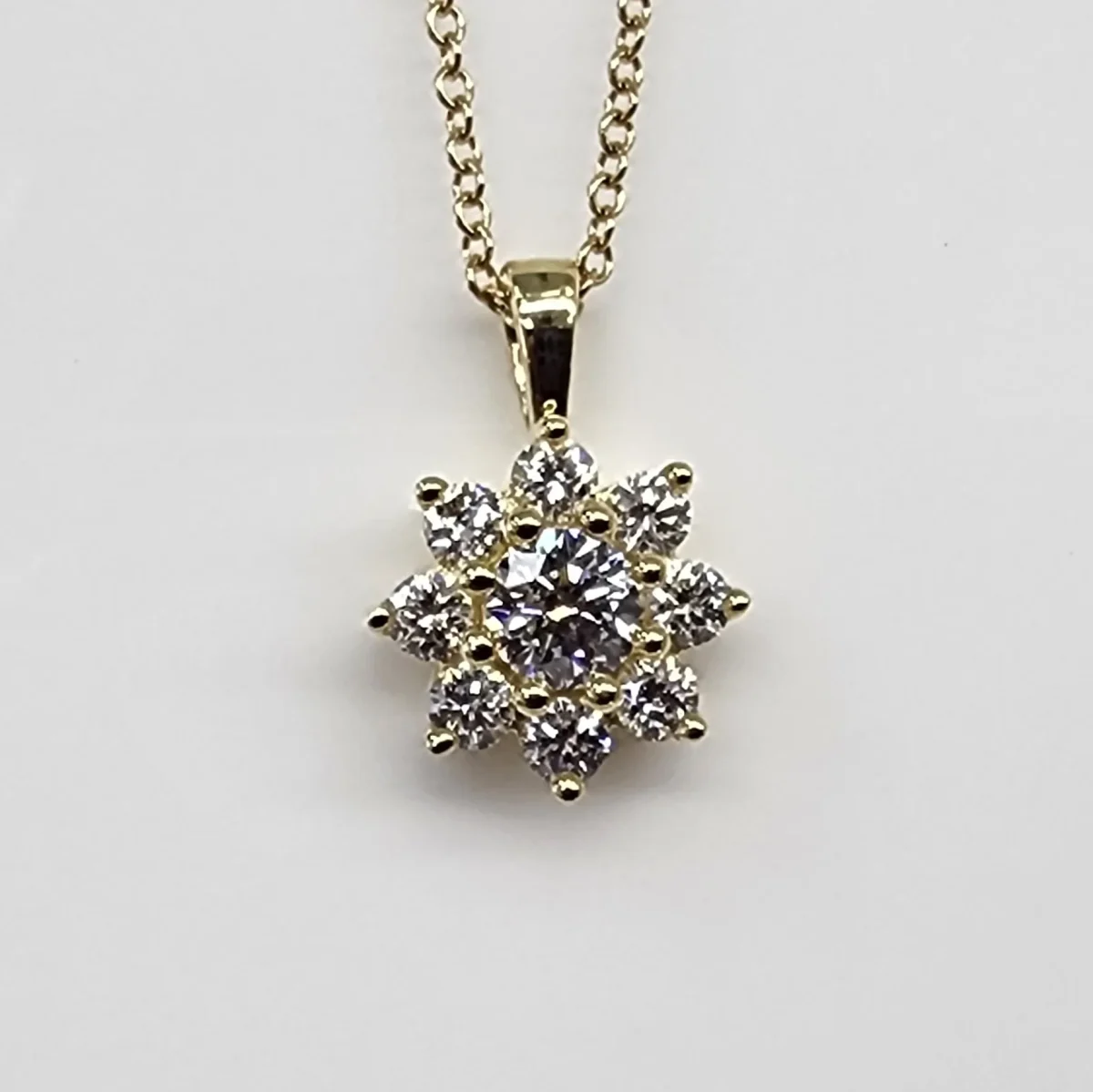 9ct Yellow Gold Flower Round LGD 0.54ct E/F - VS Diamond Pendant with 9ct YG Necklace 45cm - AUPD1784