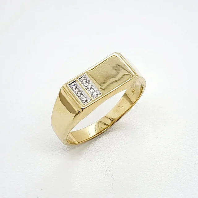 9ct Yellow Gold Gents Diamond Set Wedding / Dress Ring