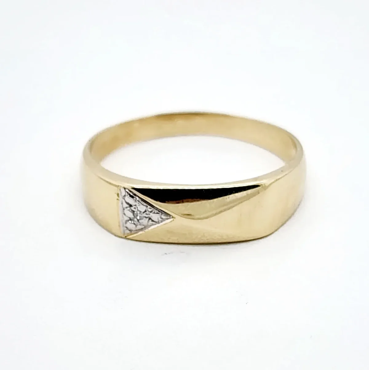 9ct Yellow Gold Gents Diamond Set Wedding / Dress Ring SKU-D6600 – 9ct