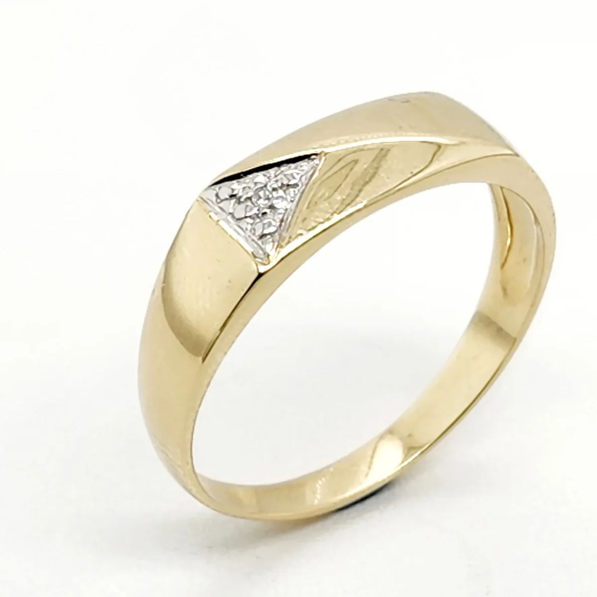 9ct Yellow Gold Gents Diamond Set Wedding / Dress Ring SKU-D6600 – 9ct
