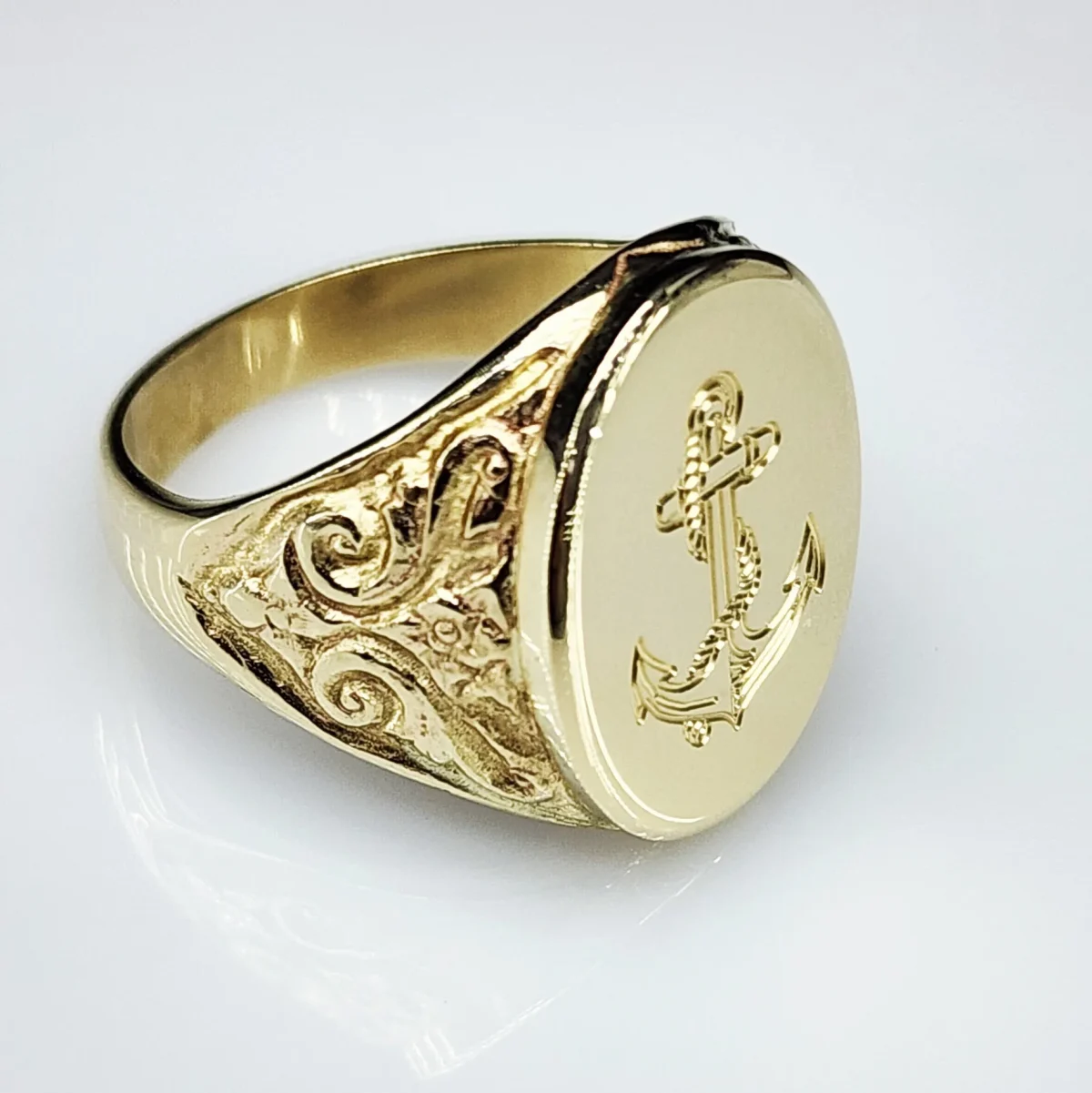 9ct Yellow Gold Gents Oval Signet Ring 22mmx16mm Engraved Anchor & Rope Design - 9YP13