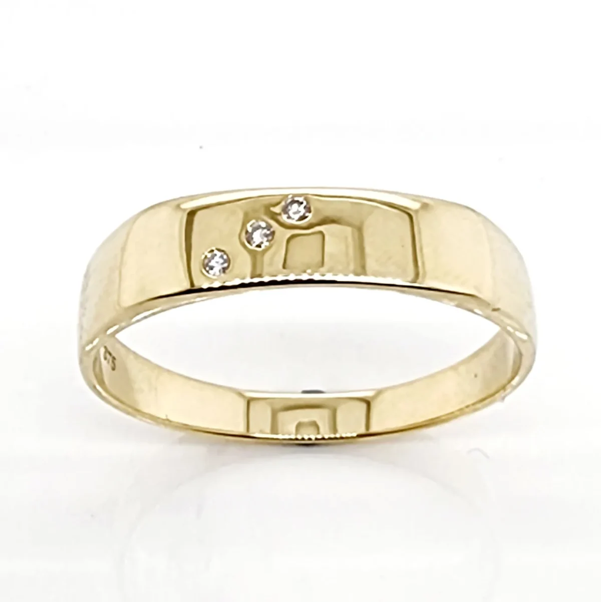 9ct Yellow Gold Gents Wedding / Dress Diamond Set Ring