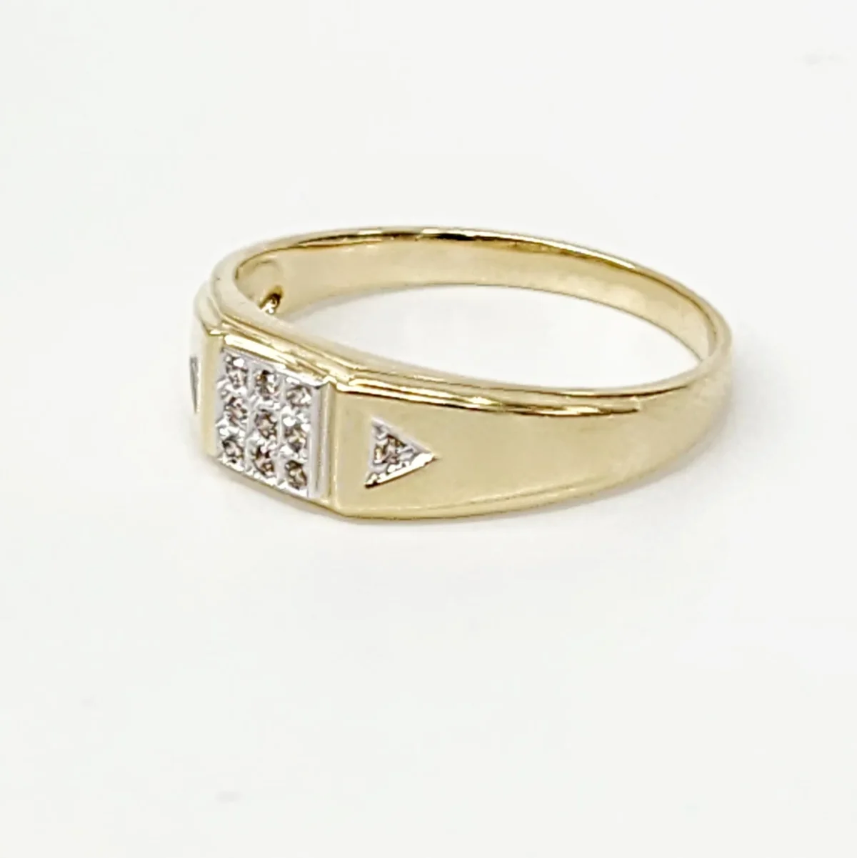 9ct Yellow Gold Gents Wedding / Dress Ring with 0.11ct Diamond