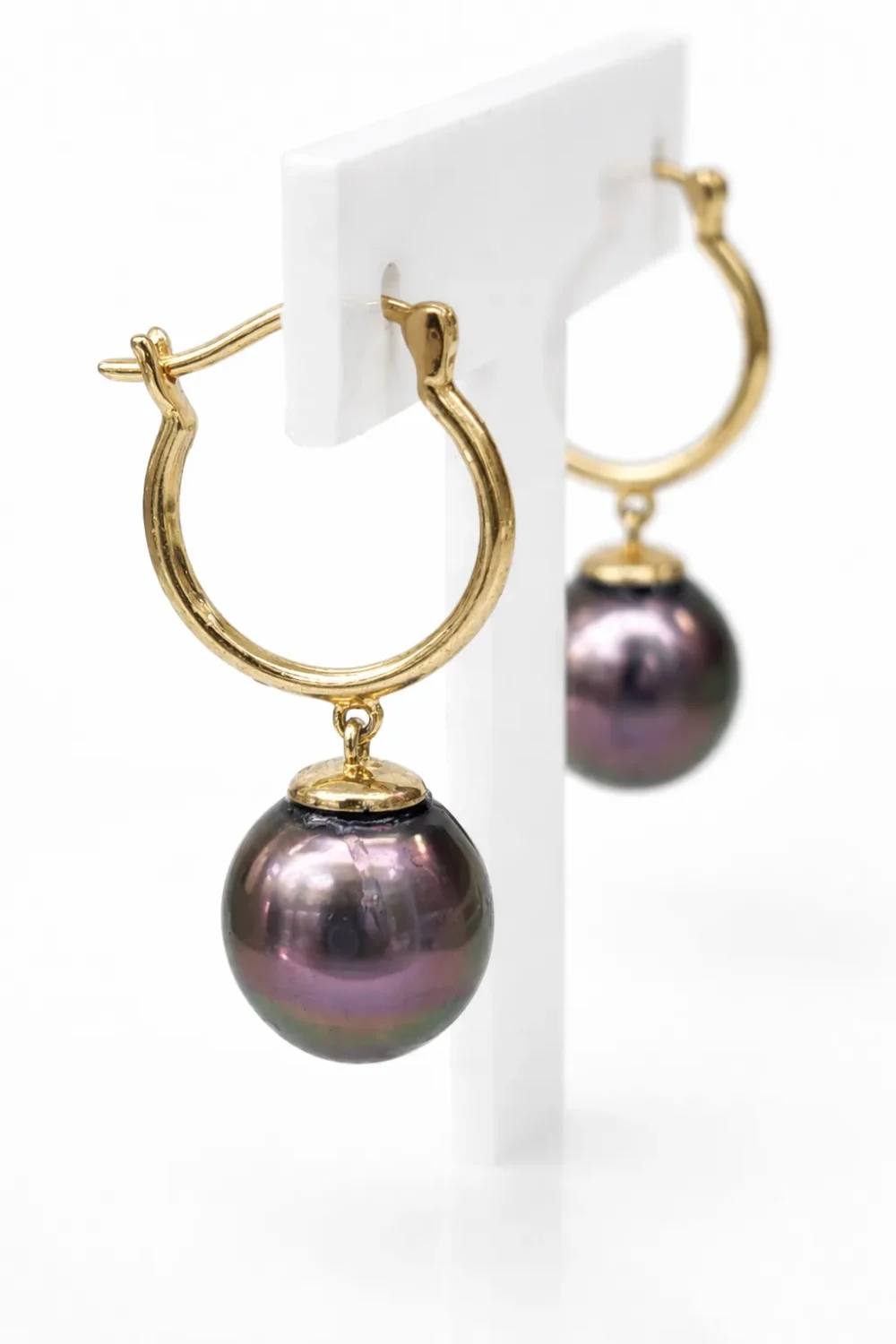 9ct Yellow Gold Hoop Earrings with Tahitian Black Pearls - 9CTRYZ