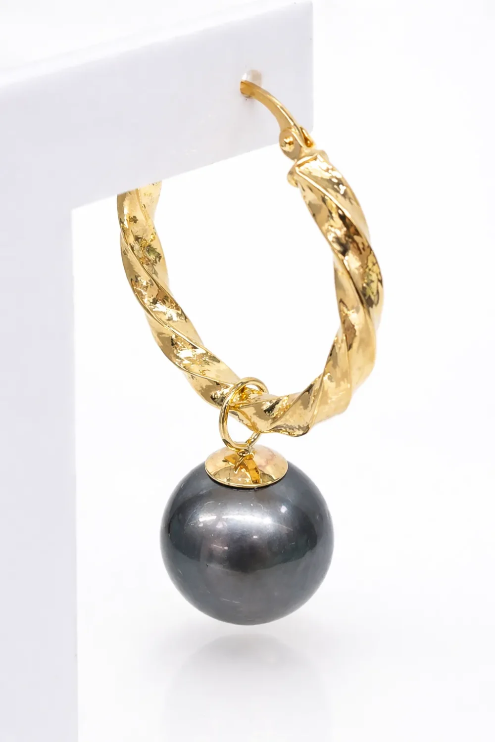 9ct Yellow Gold Hoop Style Tahitian Black Pearl Earrings - 9CTPZZ