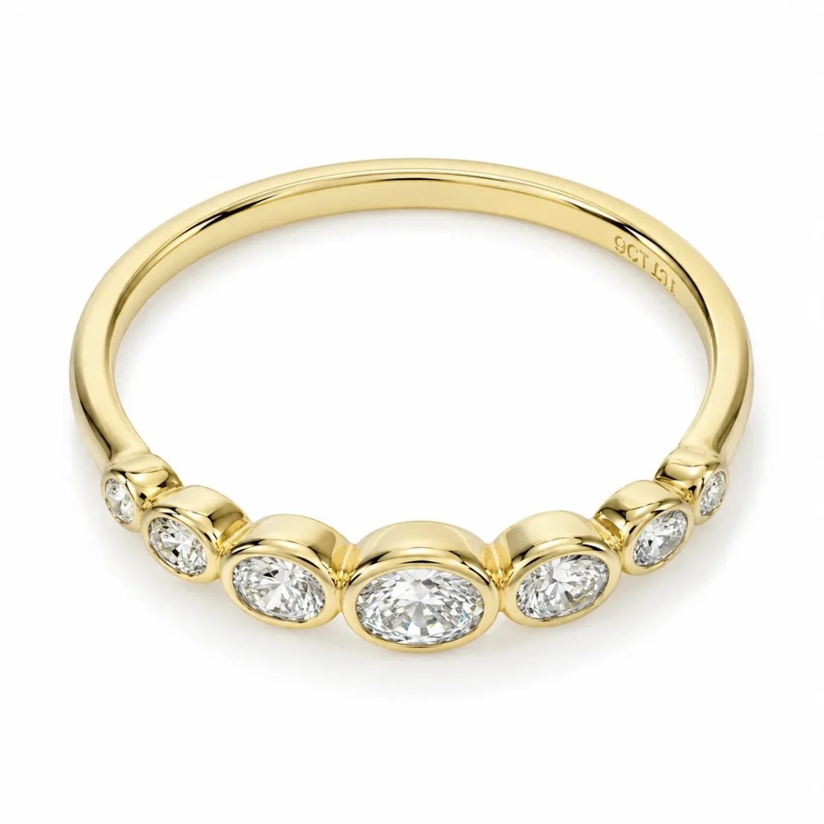 9ct Yellow Gold Lab-Grown Diamond Graduated Bezel Set Ring – 0.48ct TDW - AURG4095L
