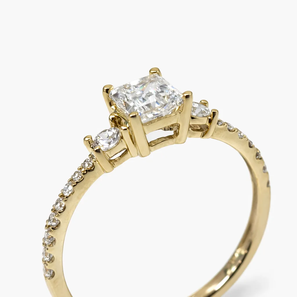 9ct Yellow Gold Lab Grown Diamond Princess Cut Engagement Ring 1.06ct TDW - AURG1280