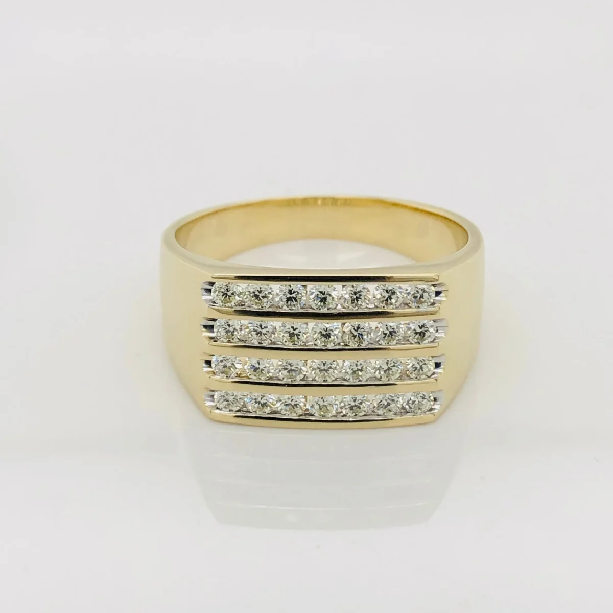9ct Yellow Gold Men's Ring with 1 Carat TW of Diamonds